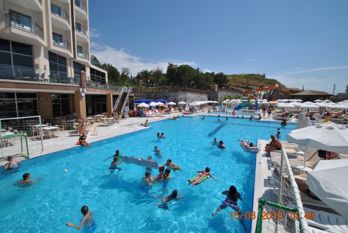 imagini hotel RAMADA KUSADASI